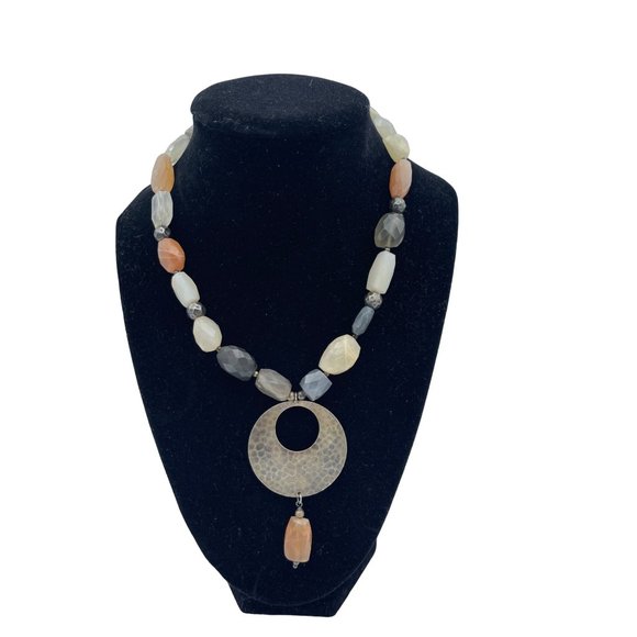 unmarked Jewelry - Peach and Gray Stone Necklace with Round Hammered Metal Pendant